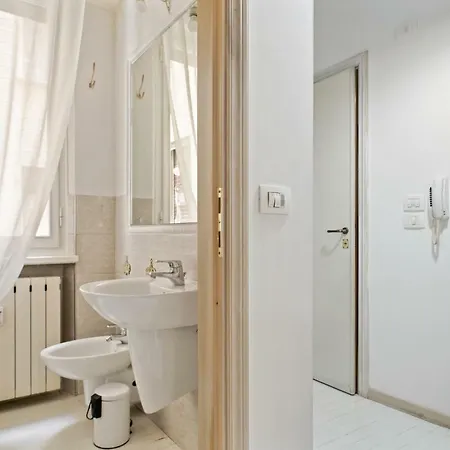 Guesthost - San Giovanni In Monte Apartament *