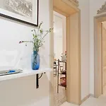 Guesthost - San Giovanni In Monte Apartment Bologna