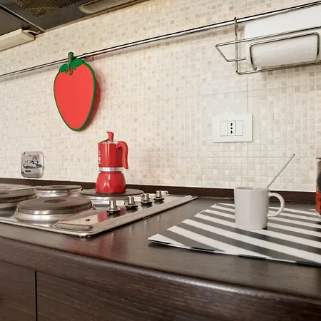 Guesthost - San Giovanni In Monte Apartment Bologna