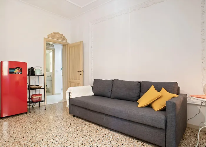 Guesthost - San Giovanni In Monte Apartment