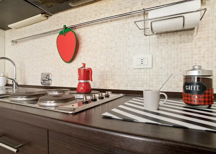 Guesthost - San Giovanni In Monte Appartement Bologne